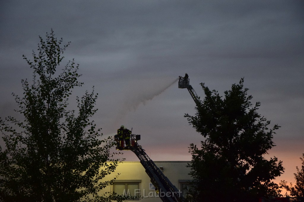 Grossbrand Halle Troisdorf Kriegsdorf Junkersring P350.JPG - Miklos Laubert
